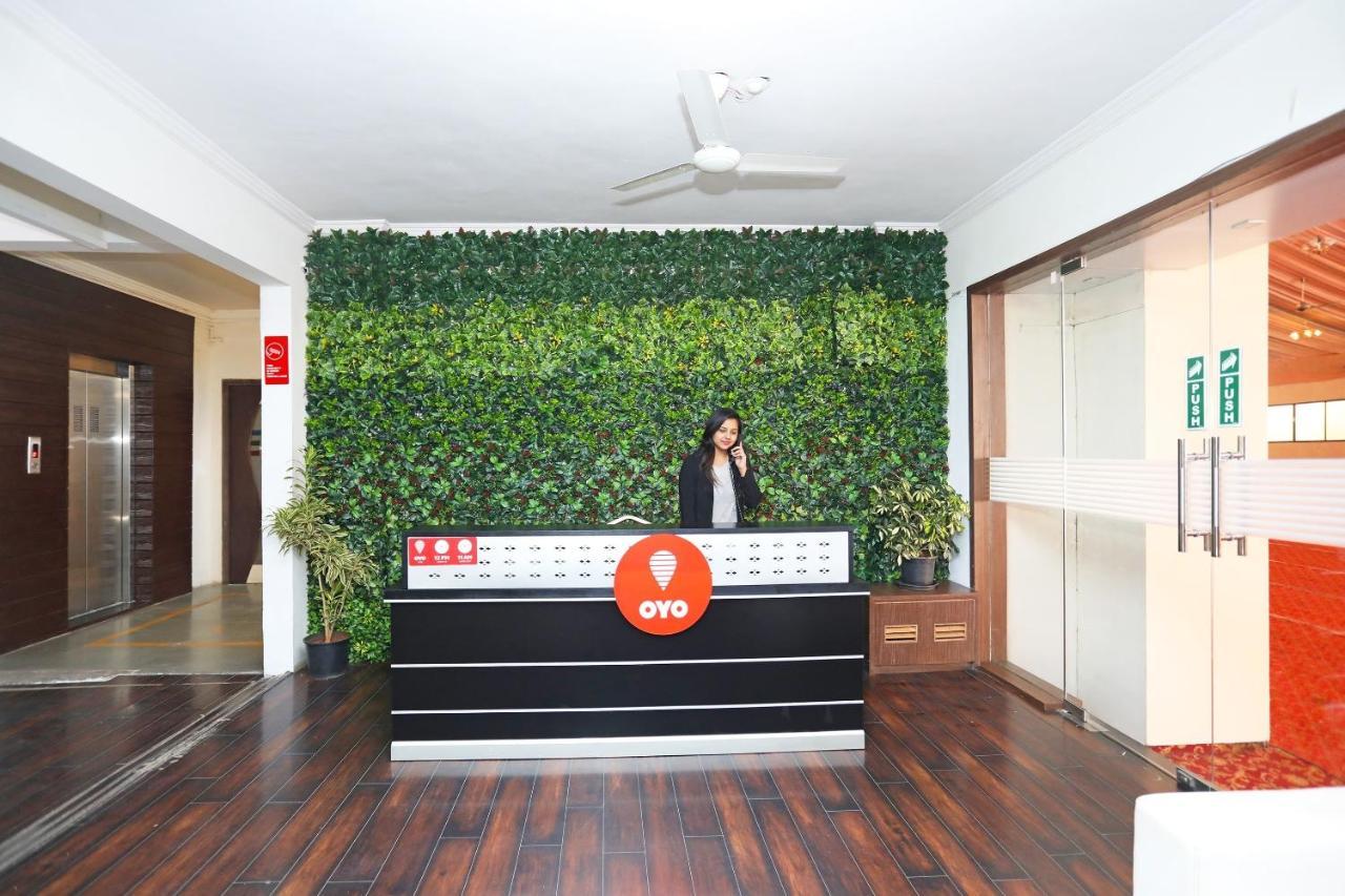 OYO 10671 Hotel Sai Prem Nashik Exterior foto