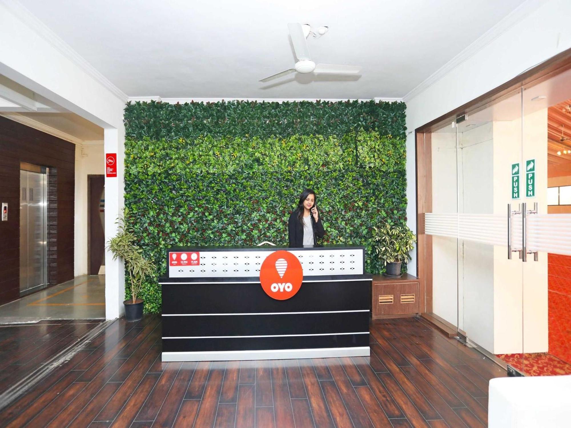 OYO 10671 Hotel Sai Prem Nashik Exterior foto